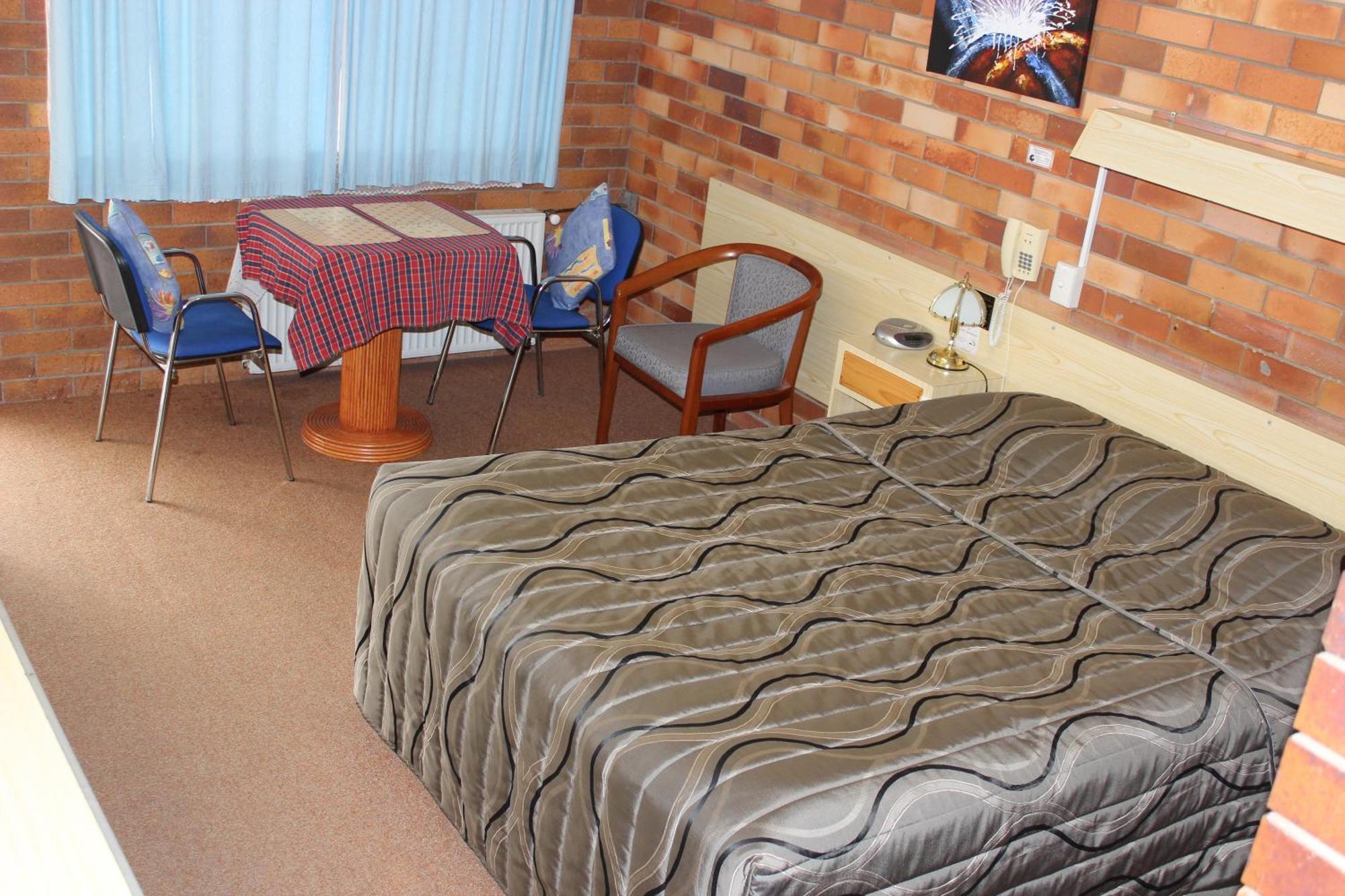 Glen Innes Lodge Motel Zimmer foto