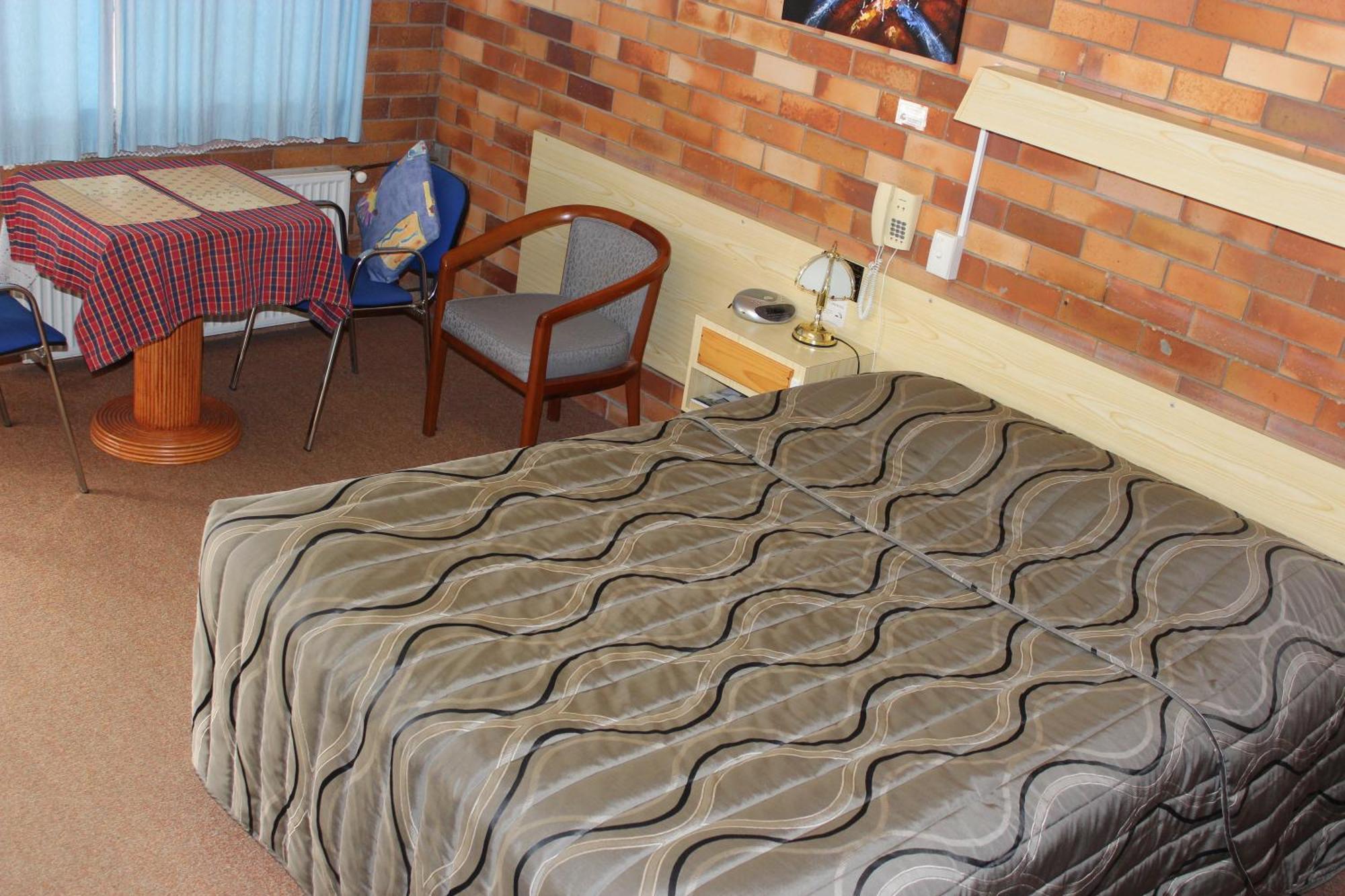 Glen Innes Lodge Motel Zimmer foto