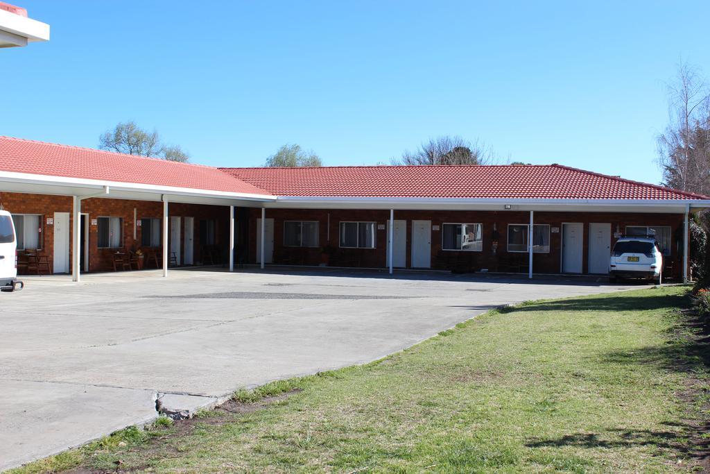 Glen Innes Lodge Motel Exterior foto