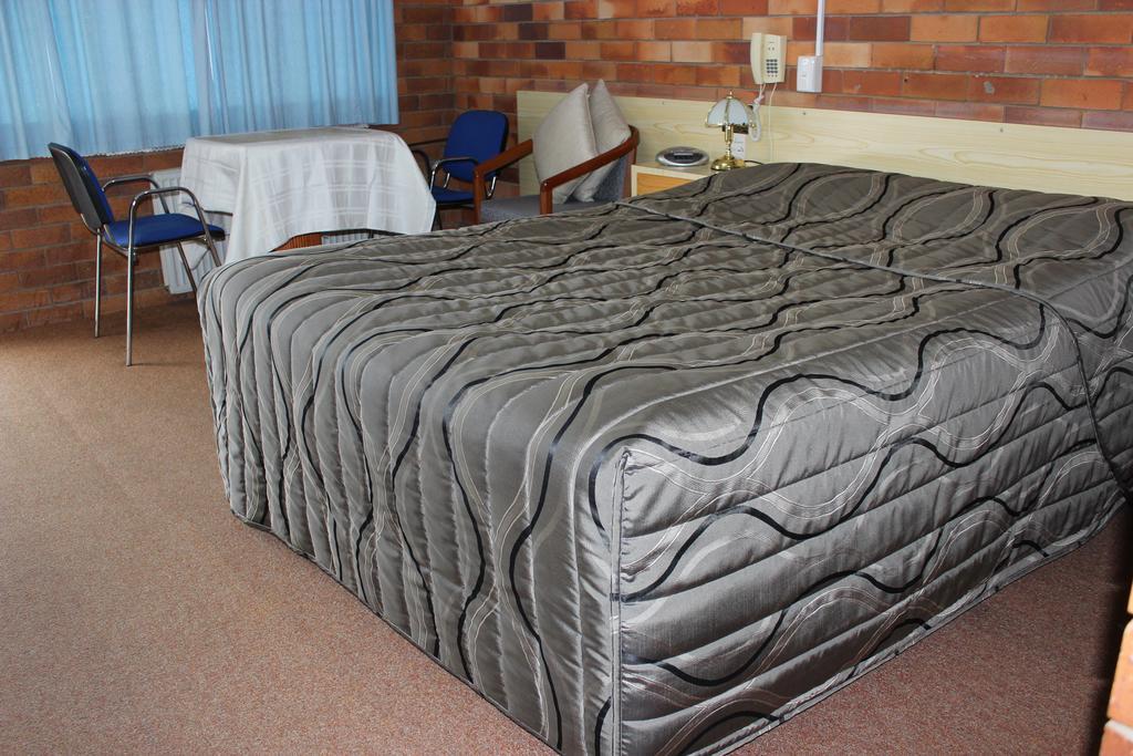 Glen Innes Lodge Motel Zimmer foto